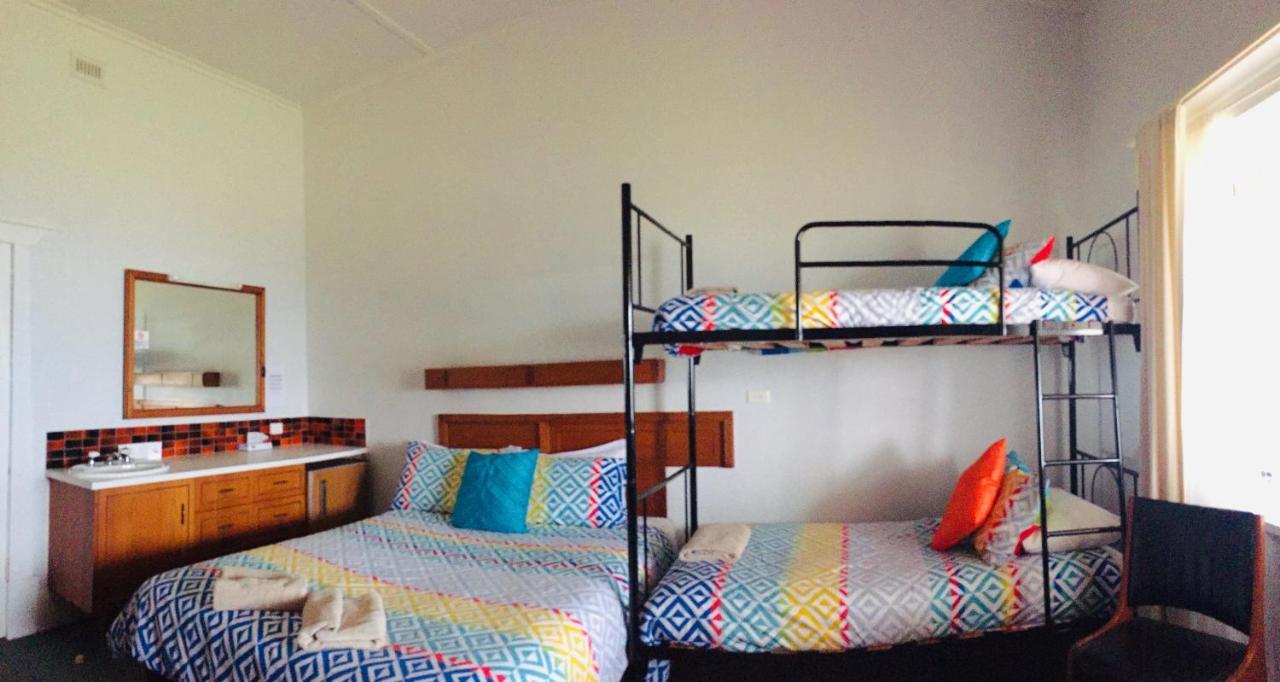 Kangaroo Island Seaview Guest House Кінгскот Екстер'єр фото